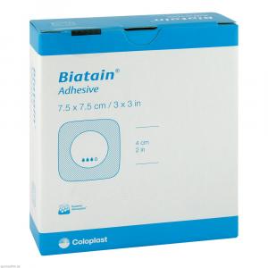 BIATAIN Schaumverband 7,5x7,5 cm selbst haftend