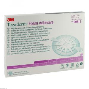 TEGADERM Foam klebend 14,3x15,6 cm oval 90613